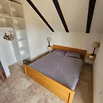 Διαμέρισμα Villa Punta Blava - Beachfront Family Villa With Sea View - No Pets Allowed *