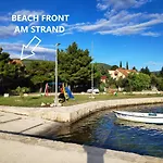 Villa Punta Blava - Beachfront Family Villa With Sea View - No Pets Allowed *