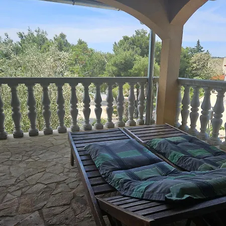 Punta Blava - Beachfront Family With Sea View - No Pets Allowed * أوبروفاتش
