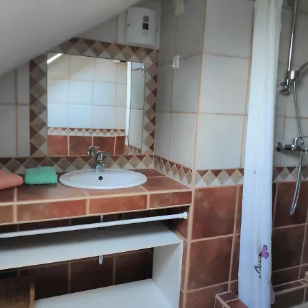 Punta Blava - Beachfront Family With Sea View - No Pets Allowed Apartamento