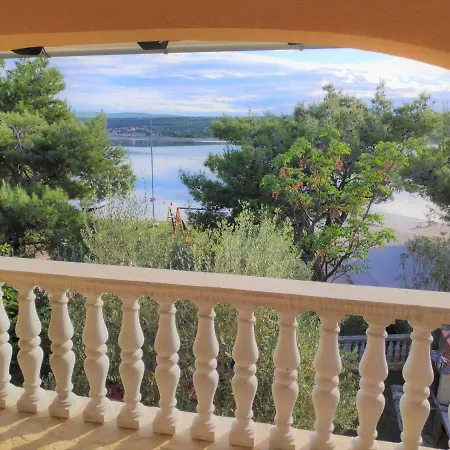 Punta Blava - Beachfront Family With Sea View - No Pets Allowed