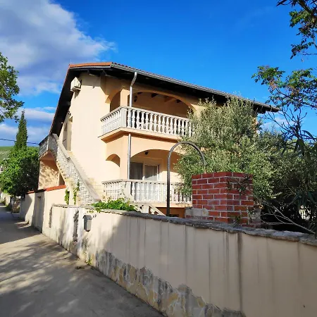 Punta Blava - Beachfront Family With Sea View - No Pets Allowed شقة