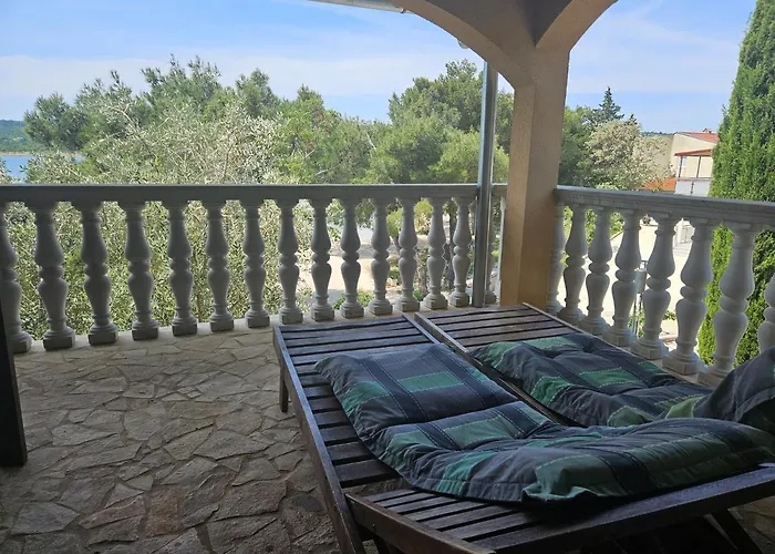 Villa Punta Blava - Beachfront Family Villa With Sea View - No Pets Allowed * אוברובץ